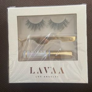 Lavaa Eye Lash Set